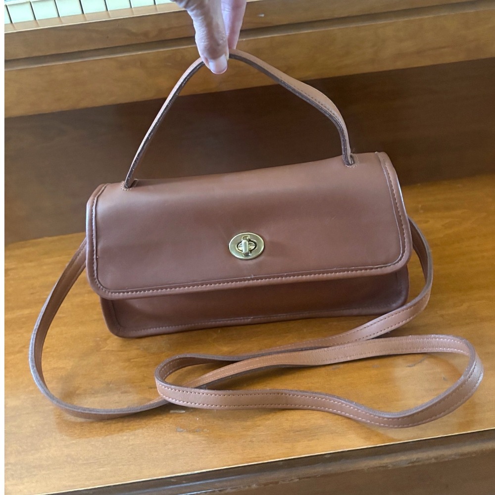 Vintage 1998 Coach Geometric Convertible Clutch 9044 British Tan Costa Rica